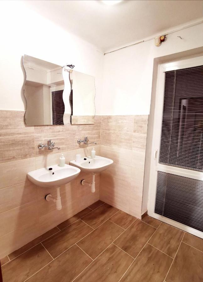 Diamond House Apartment Brezno Exterior foto